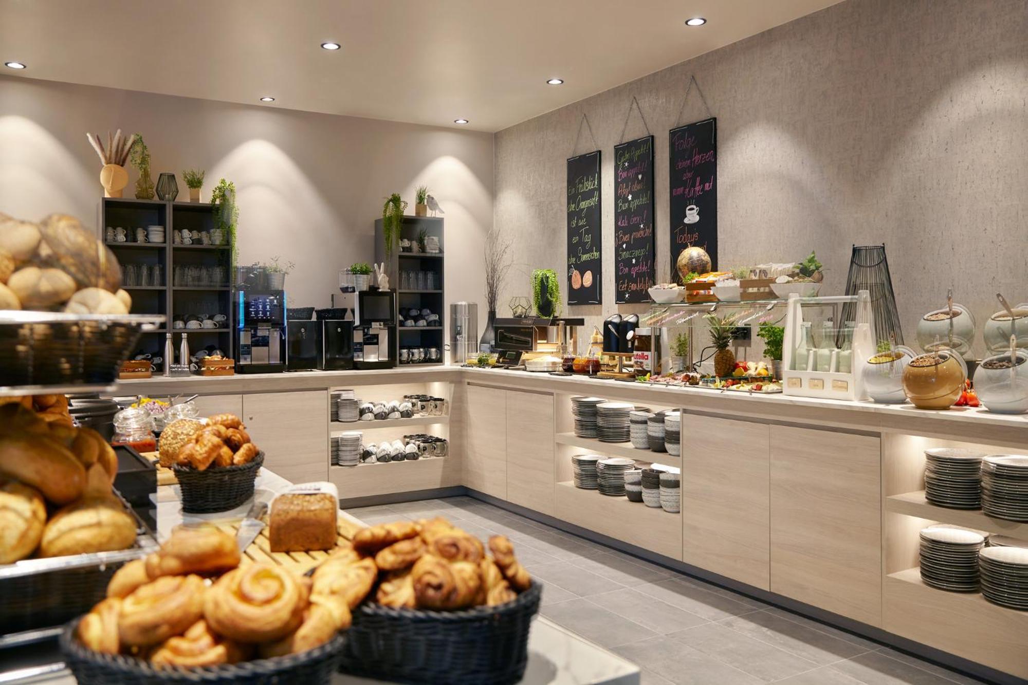 Holiday Inn - The Niu, Hub Dusseldorf Messe By Ihg Luaran gambar